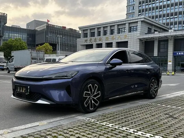 Baojun Baojun Xiangjing PHEV 140km Deluxe Edition