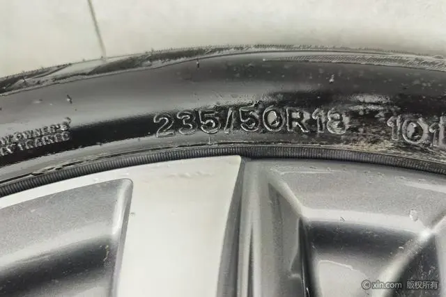 Roewe Roewe RX5 MAX 400TGI Automatic Smart Cockpit Ultimate Edition
