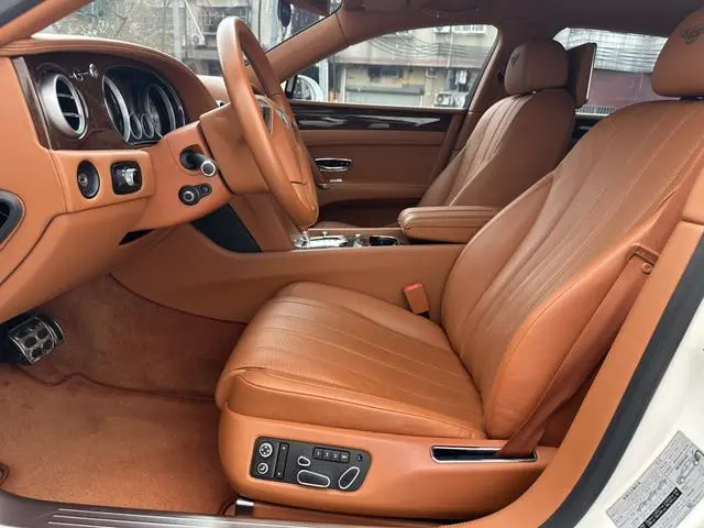Bentley Flying 4.0T V8 Standard Edition