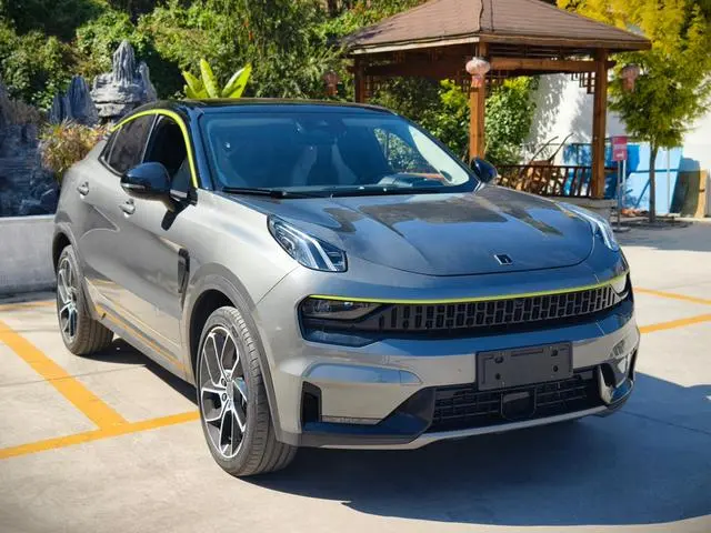 LYNK & CO Lynk 05 2.0TD two-wheel drive Halo