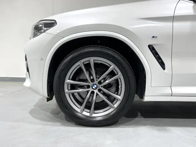 BMW BMW X3 xDrive25i M sports suit