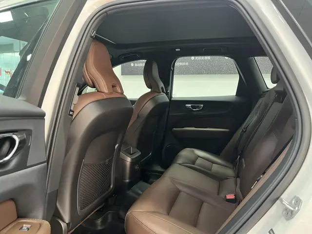 Volvo Volvo XC60 PHEV T8 four-wheel drive Zhiyuan Deluxe Edition