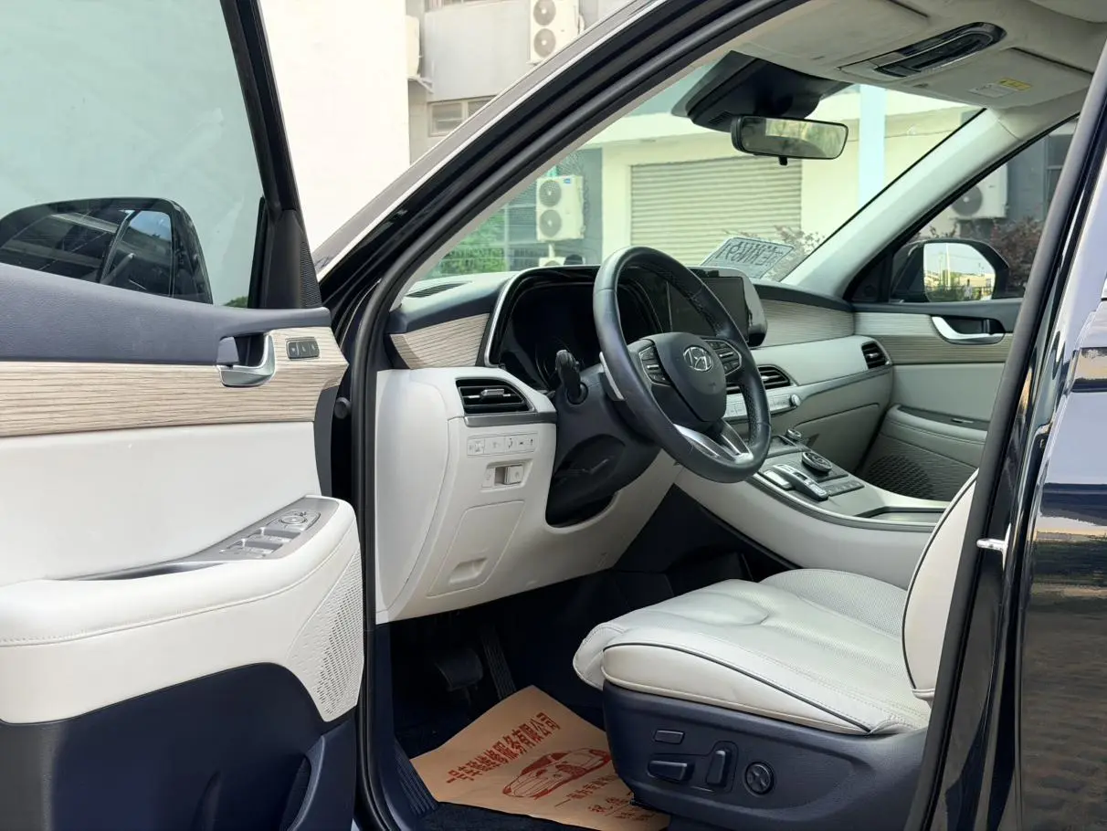 Hyundai Paristi 3.5L four-wheel drive automatic GLS