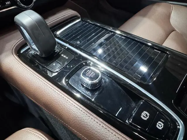 Volvo Volvo S90 PHEV T8 E-drive Hybrid Zhiyi Deluxe Edition