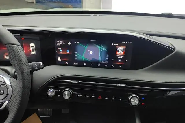 Dongfeng Fengshen Haoji Mach Dual Engine 1.5T MHD Dare to Dream Edition
