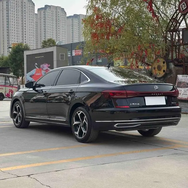 Volkswagen Passat Outstanding 380TSI Longteng Edition