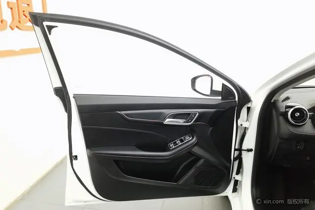MG MG6 1.5T automatic leading version