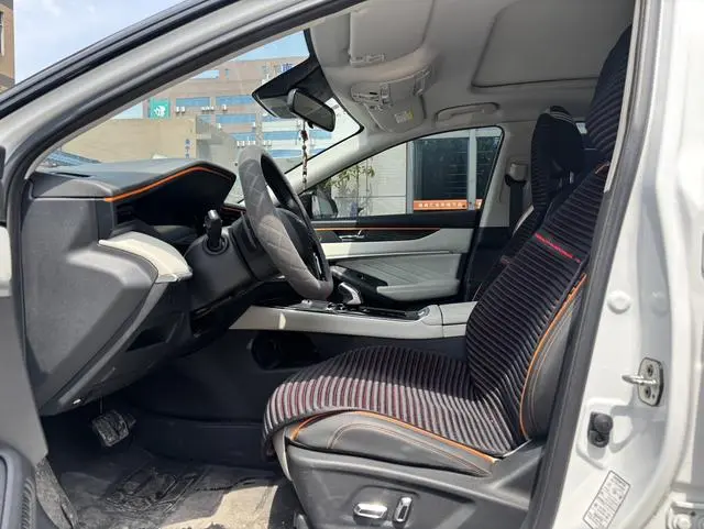 Dongfeng Fengshen Yi Hyun MAX 1.5T super cool Trendy Dad Version