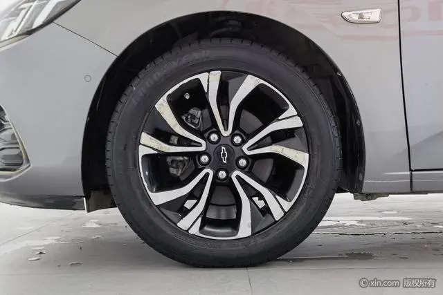 Chevrolet Cruze RS 330T automatic happy Version