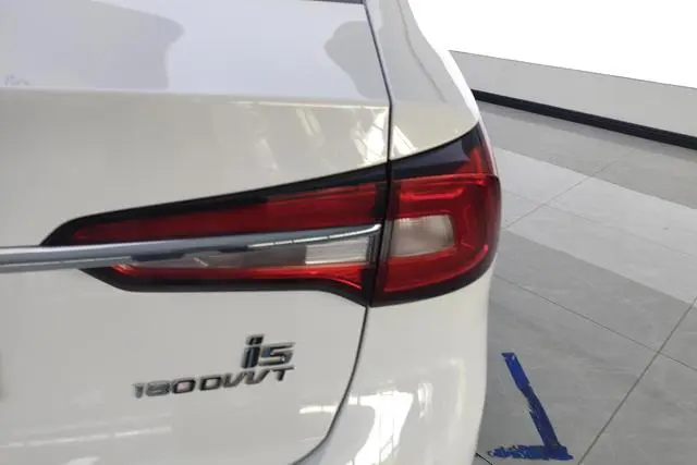 Roewe Roewe i5 1.5L manual 4G Interconnection Linghao Edition