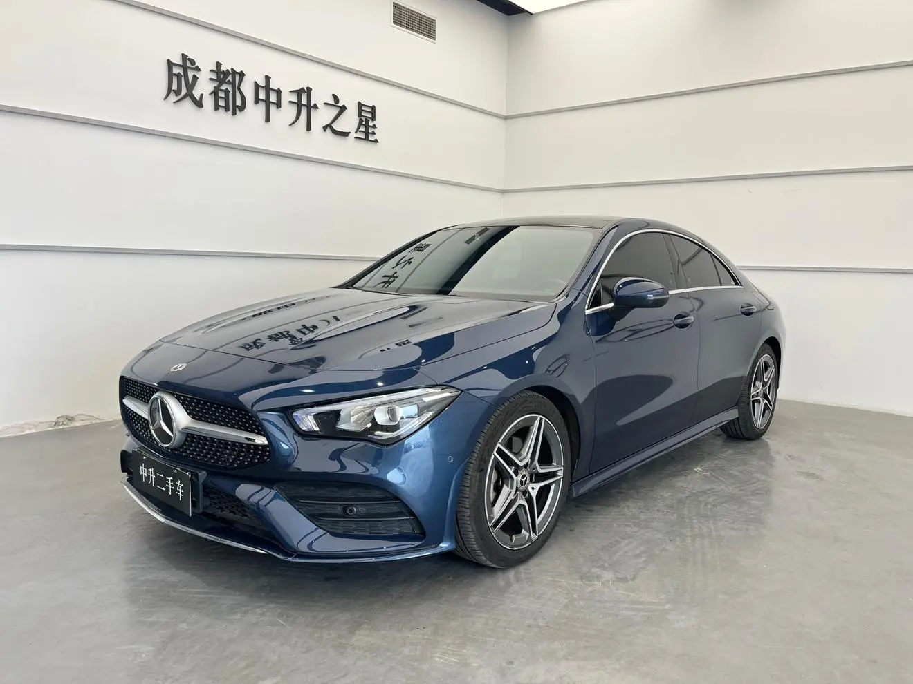 Mercedes-Benz Mercedes-Benz CLA CLA 200 four-door coupe