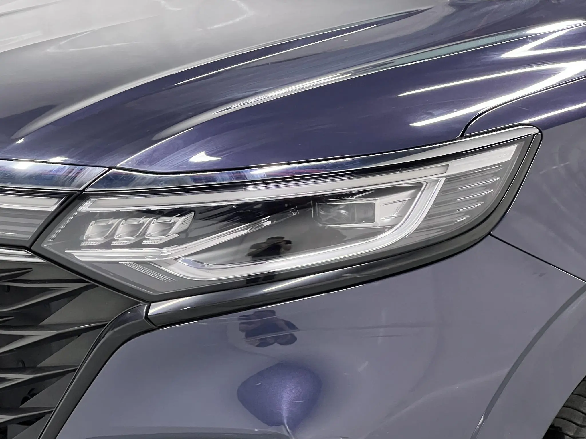 Roewe Roewe iMAX8 400TGI Reunion Edition