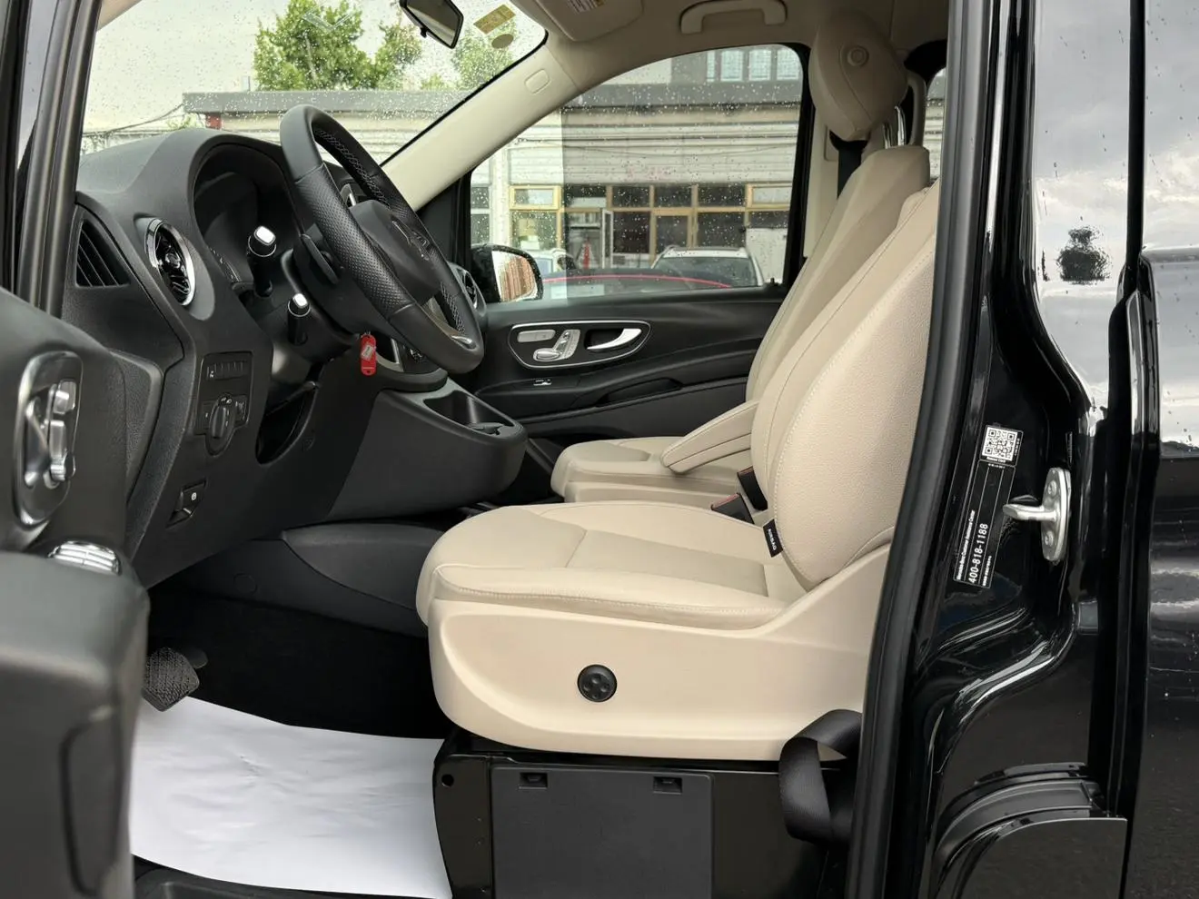 Mercedes-Benz Vito 2.0T Business Edition 7 Seats