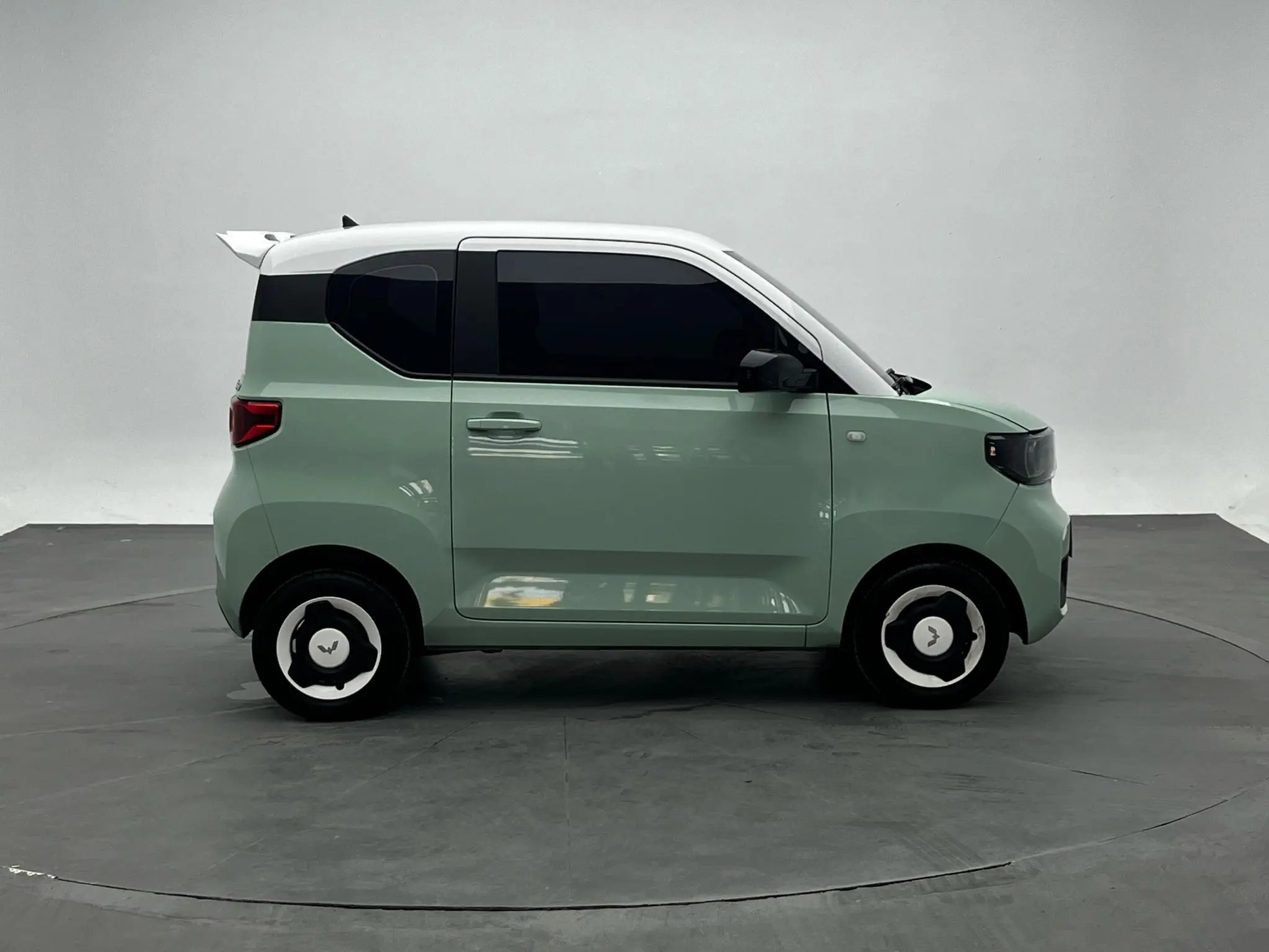 Wuling Wuling Hongguang MINIEV Macaron Premium Lithium Iron Phosphate