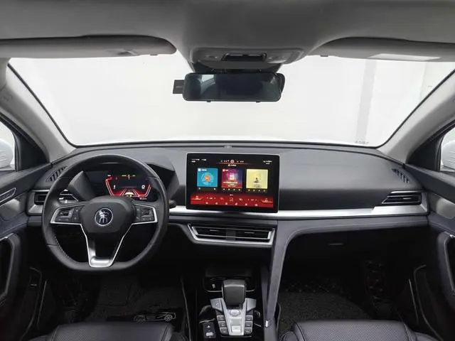 BYD Song Pro DM DM 1.5T four-wheel drive performance version flagship model