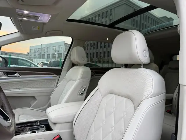 Volkswagen Weiran 380TSI Ultimate Edition