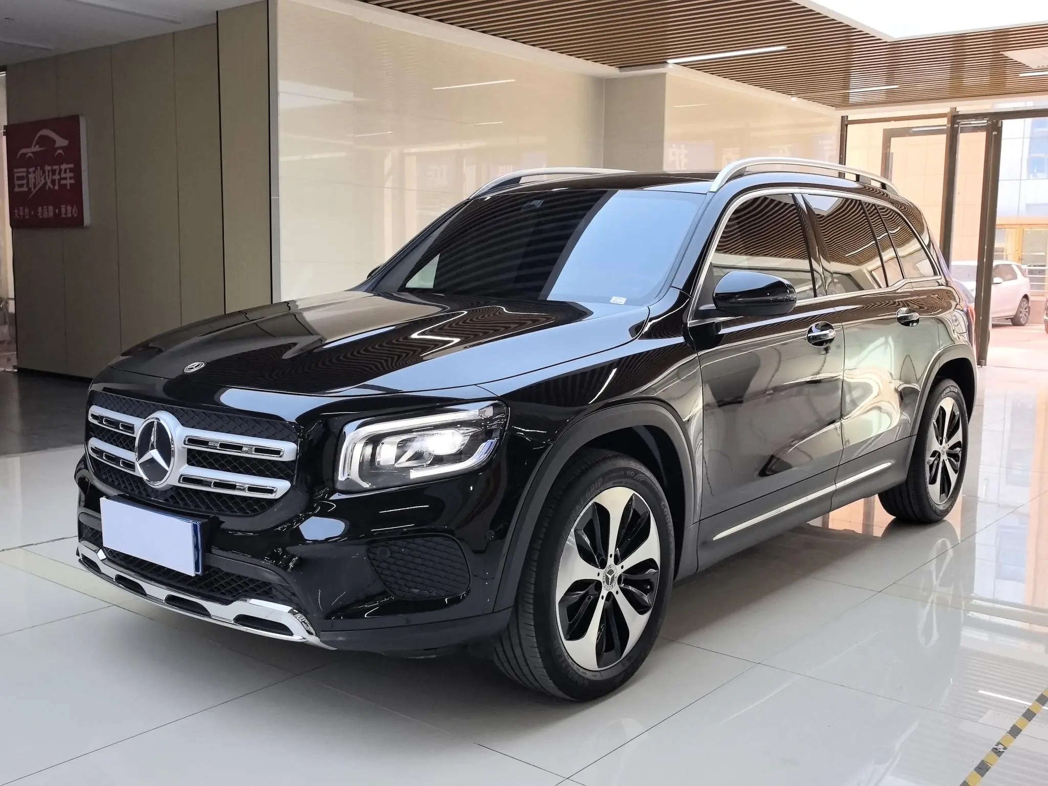 Mercedes-Benz Mercedes-Benz GLB GLB 220 fashion type