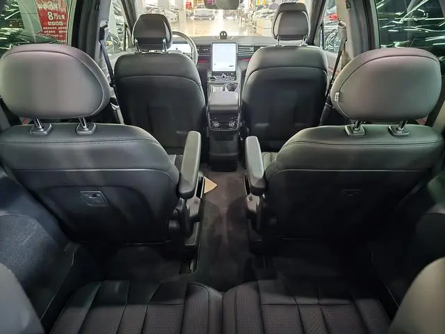 NIO NIO ES8 580KM six-seater version