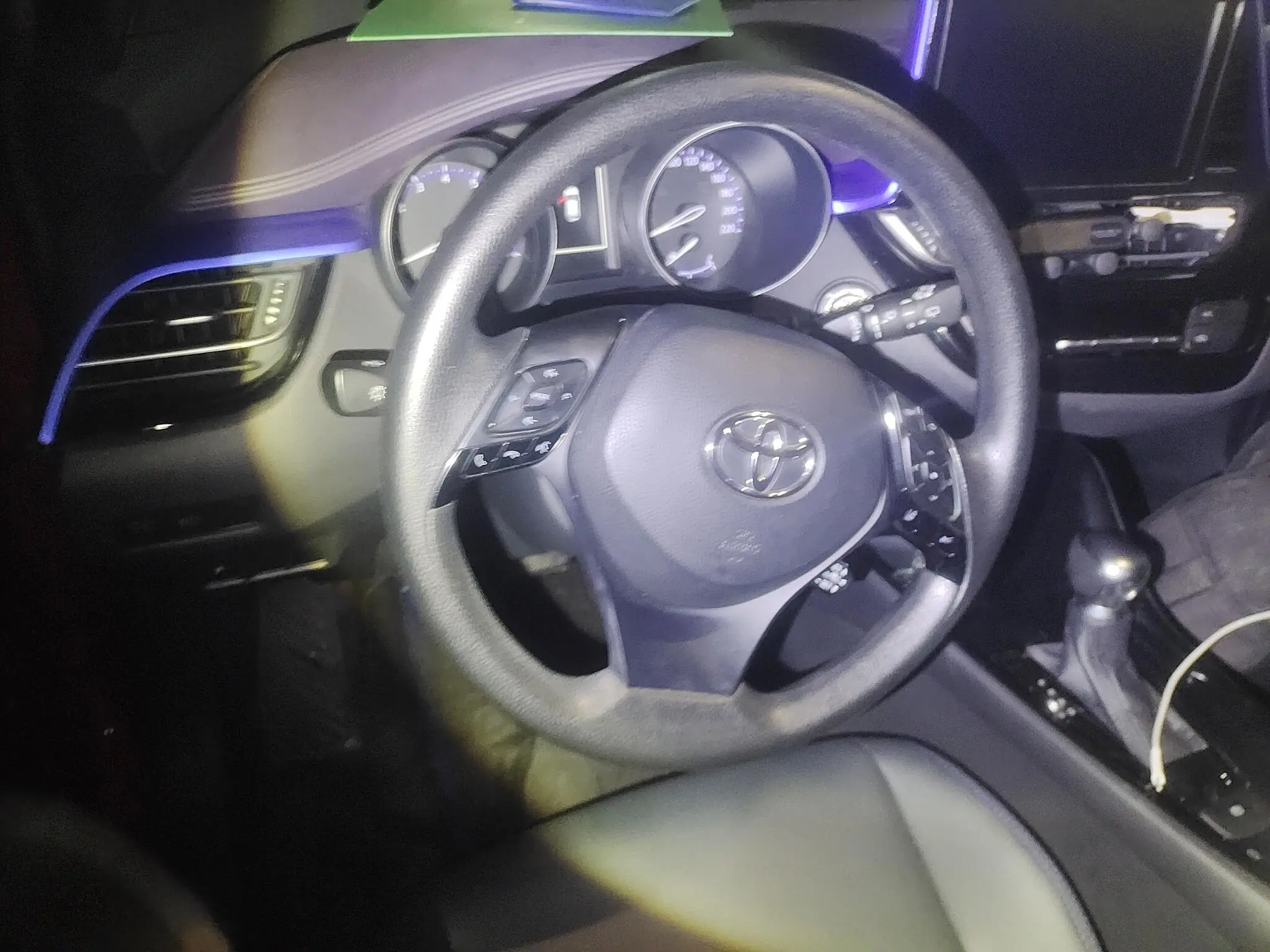 TOYOTA Toyota C-HR 2.0L Leading version