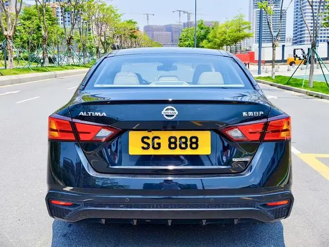 Nissan Teana Facelift 2.0 L XL Upper Smart Edition