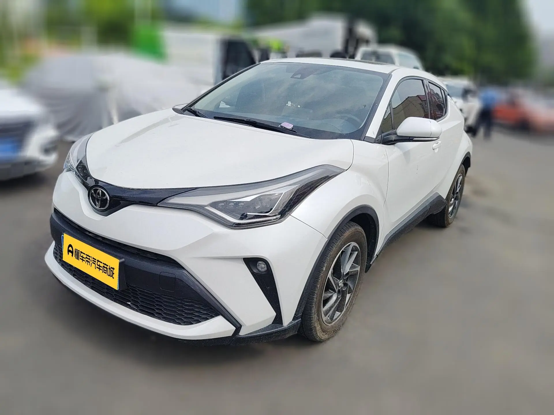 TOYOTA Toyota C-HR 2.0L Deluxe Edition
