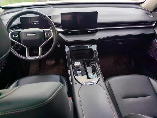 Haval Haval H6 The third generation 2.0T automatic two-wheel drive Max version