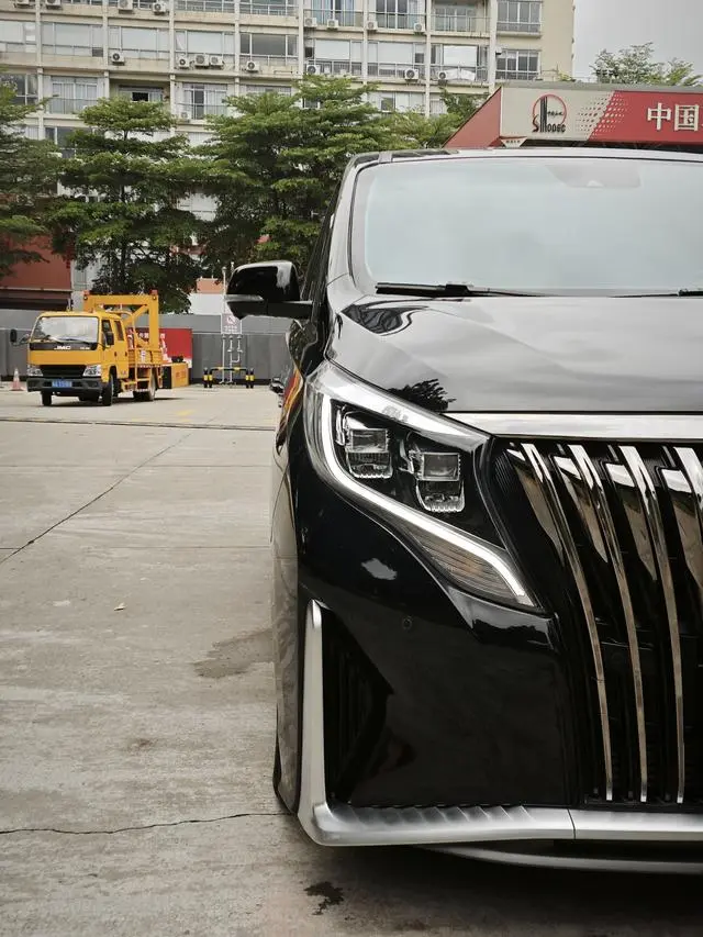 GAC Trumpchi M8 Master Series 390T four-seater Royal Edition