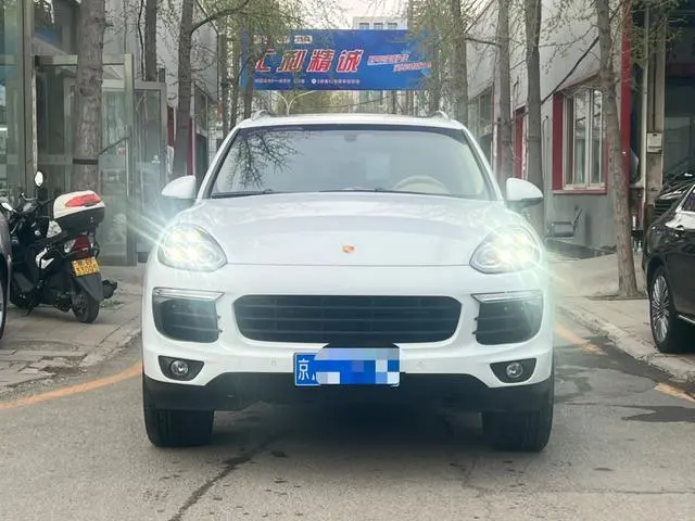 Porsche Cayenne Cayenne Platinum Edition 3.0T