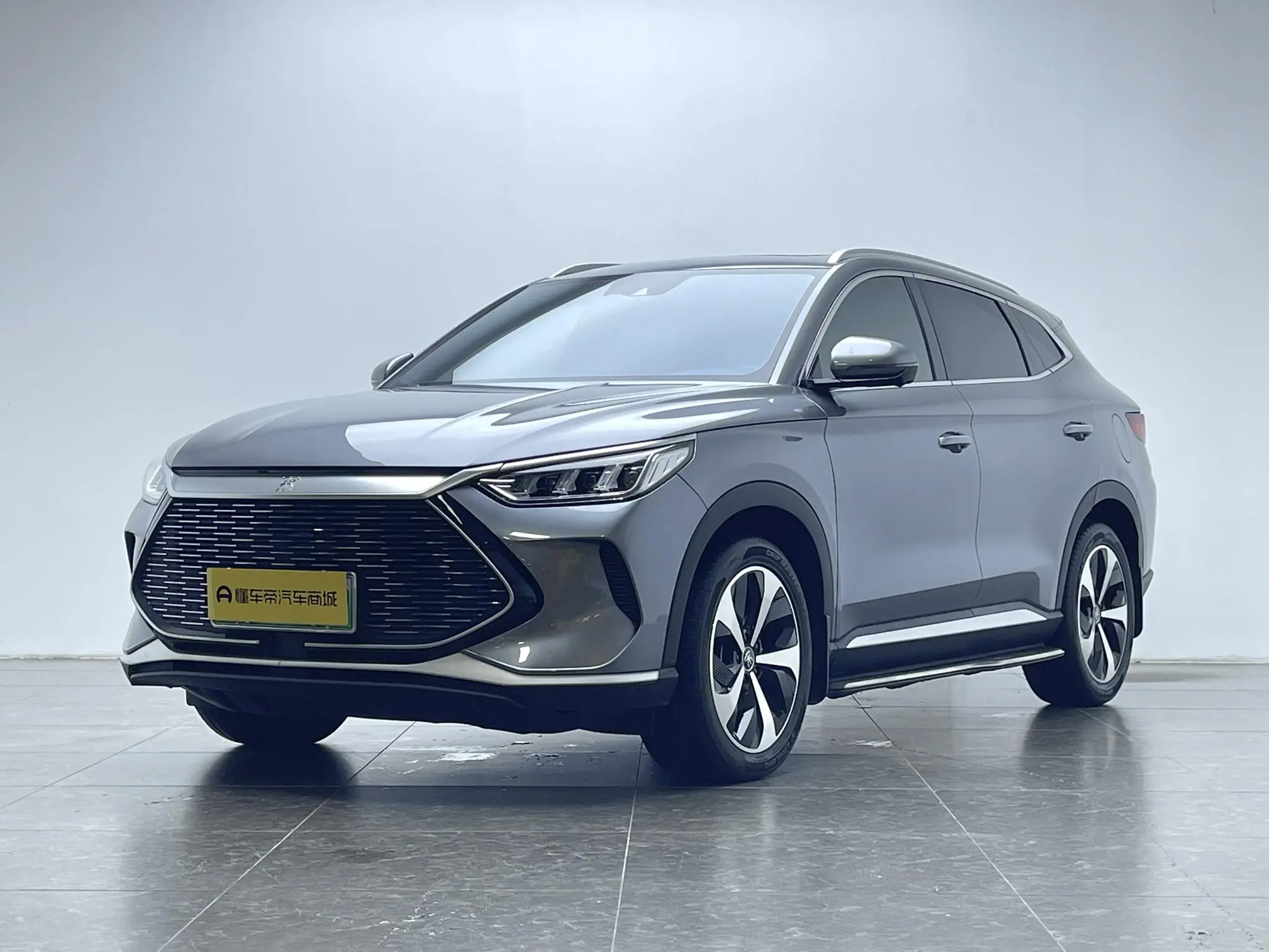 BYD Song PLUS DM DM-i 110KM two-wheel drive flagship PLUS