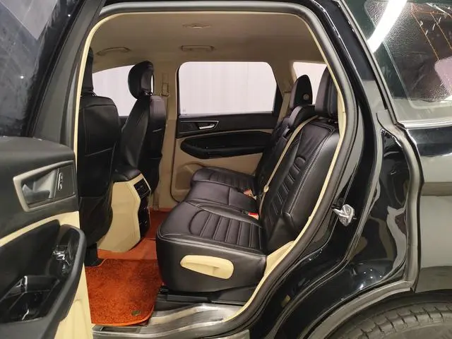 Ford Sharp World EcoBoost 245 two-wheel drive elite 5-seater country V