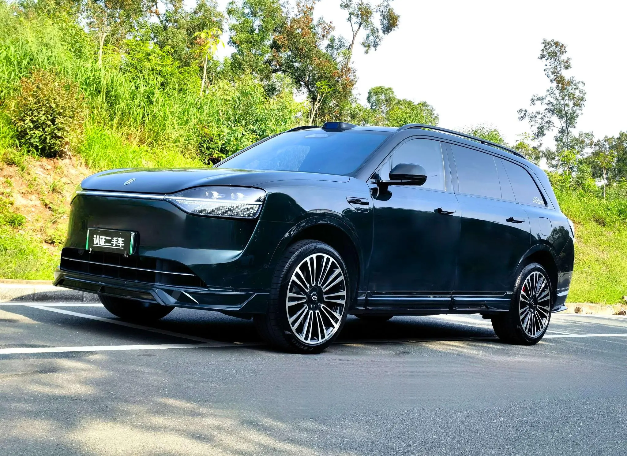 AITO Ask the world M9 Extended range Ultra six-seater version