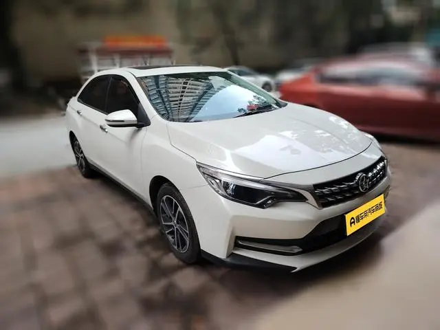 Venucia Qichen D60 1.6L CVT Zhilian Elite Edition