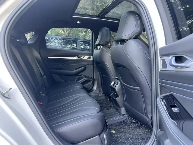 Geely Xingrui 1.5T Dongfang Yao Kunlun Edition
