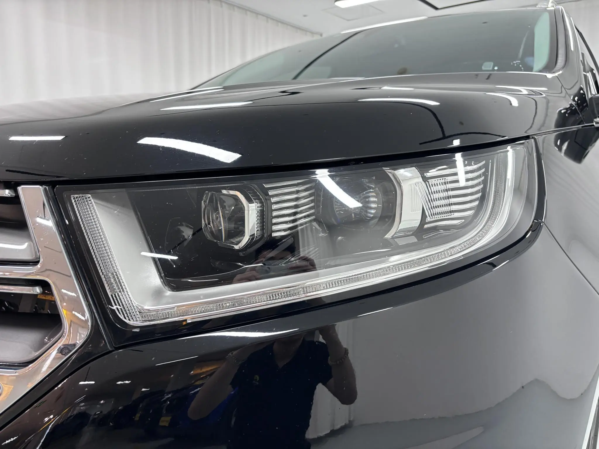 Ford Sharp World EcoBoost 245 four-wheel drive Zunrui Plus 7-seater country V