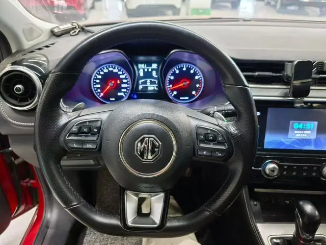 MG MG6 20T automatic luxury Intelligent version