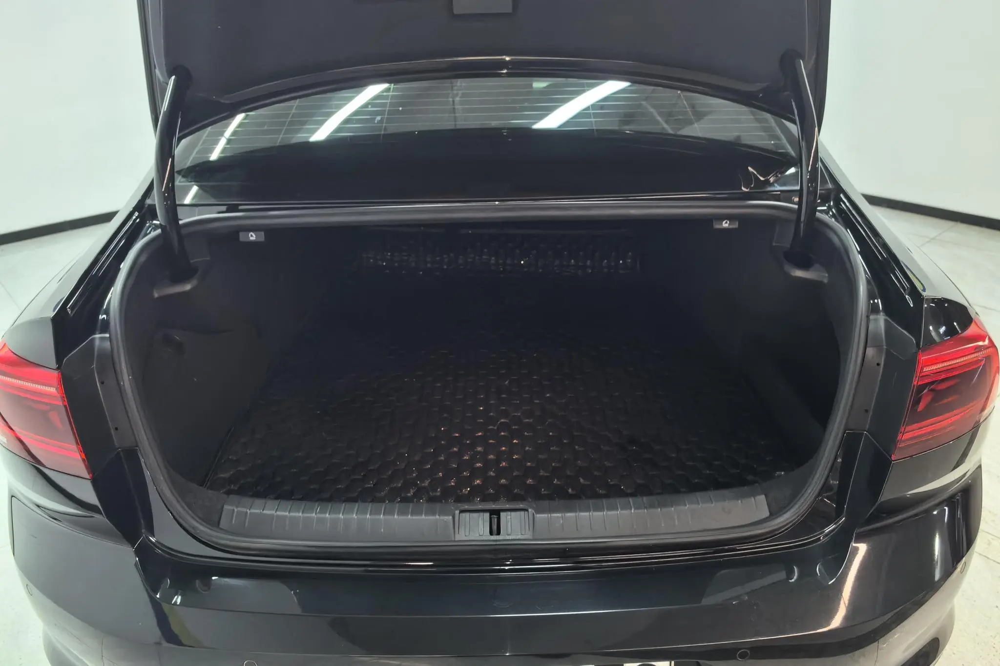 Volkswagen Magotan GTE Luxury