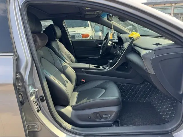 TOYOTA Asian dragon Dual engine 2.5L Deluxe Edition Country VI
