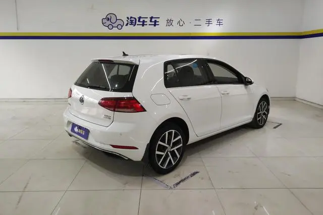Volkswagen golf 200TSI DSG Comfort Aggressive Version