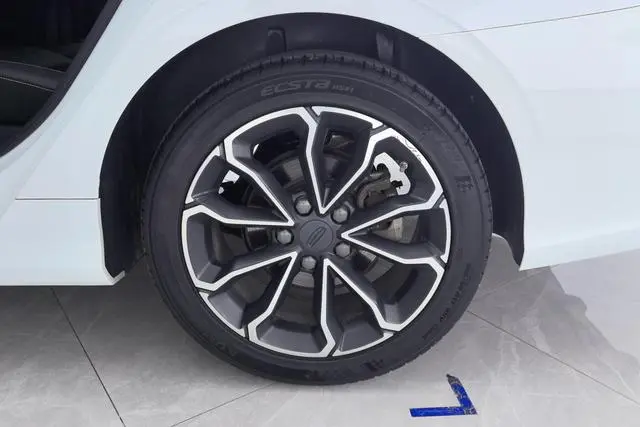 Geely Binrui 1.4T CVT Asian Games Edition