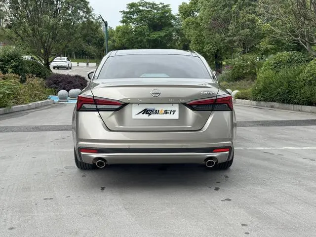 Nissan Teana 2.0L XL-TLS Enjoy Edition