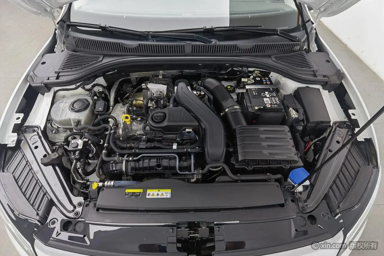 Volkswagen Sagitar 300TSI DSG Beyond Edition
