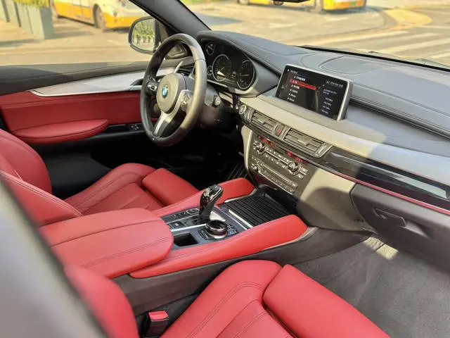 BMW BMW X6 xDrive35i M sports suit