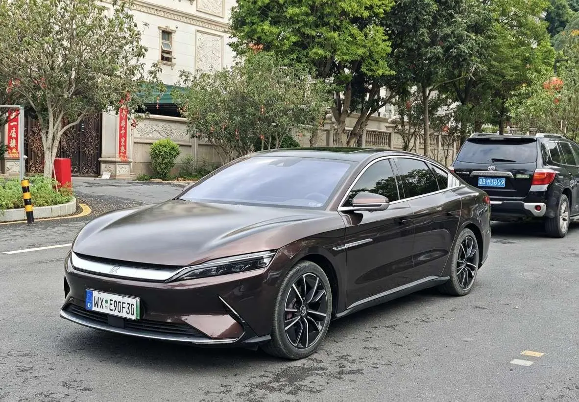 BYD Han EV Four-wheel drive high-performance version flagship
