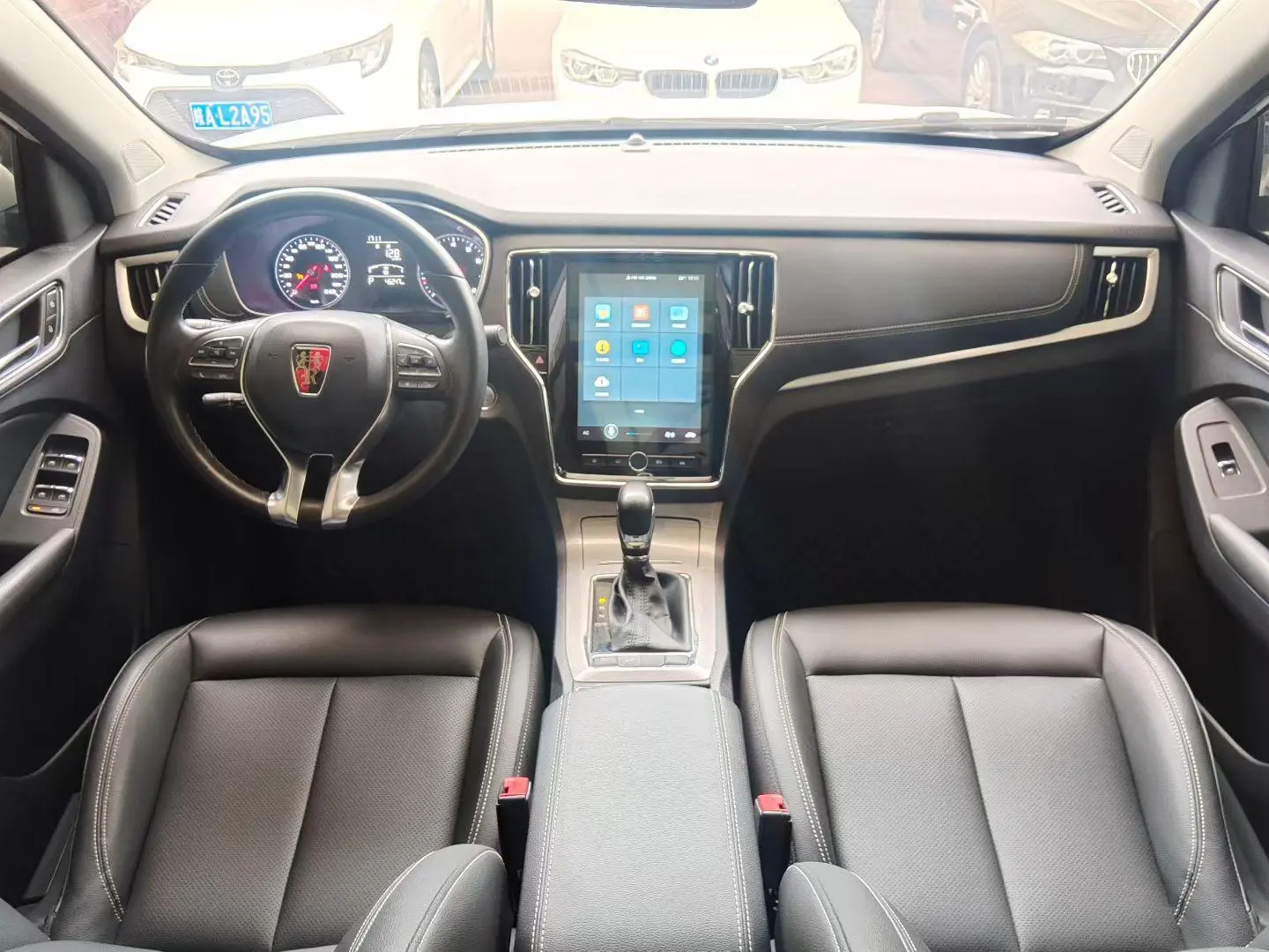 Roewe Roewe RX5 20T automatic 4G interconnection million models