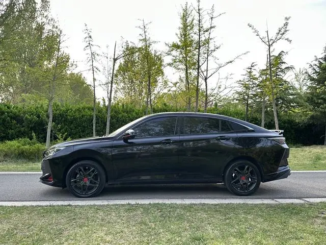 Dongfeng Fengshen Yi Hyun 230T Automatic Shadow Chasing Knight Edition