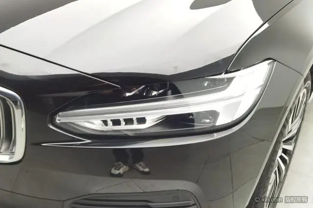 Volvo Volvo S90 PHEV T8 four-wheel drive long battery life Zhiyi Deluxe Edition