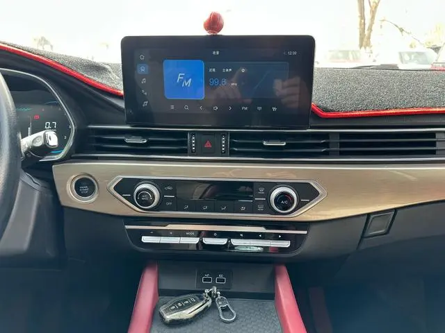 Chery Jetour Jietu X70 1.5T DCT Dream Edition 7 Seats