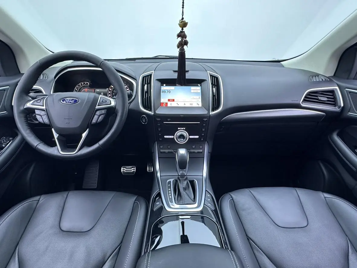 Ford Sharp World EcoBoost 245 four-wheel drive Zunrui Plus 7-seater country VI
