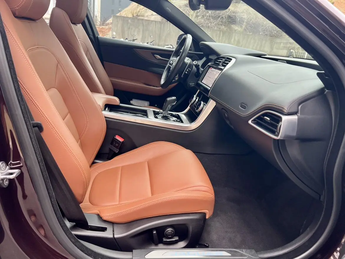 Jaguar Jaguar XEL 2.0T 200PS R-DYNAMIC S Enterprising Sports Edition