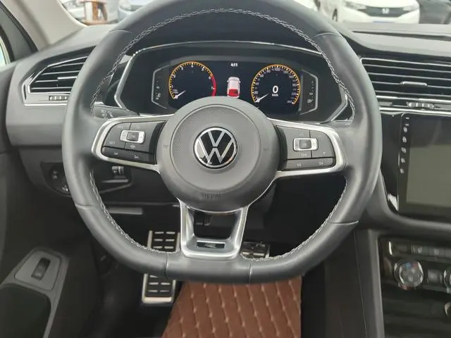 Volkswagen Tiguan L 330TSI automatic two-wheel drive R-Line Premium edition